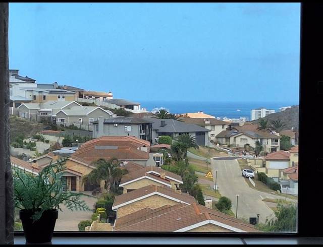 4 BEDROOM HOUSE FOR SALE IN ISLAND VIEW